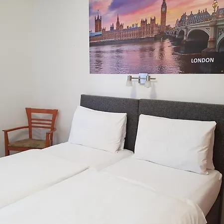 Matyas Panzio Bed & Breakfast